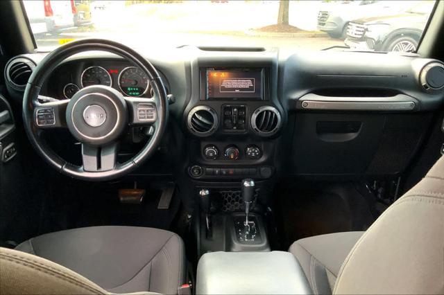 used 2015 Jeep Wrangler Unlimited car, priced at $16,198