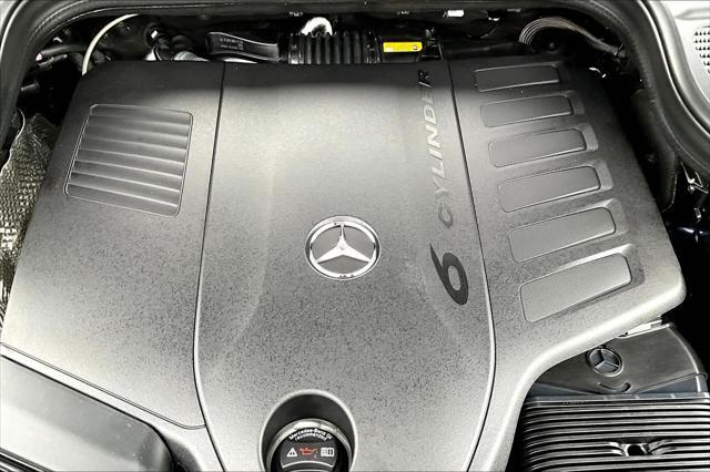 new 2025 Mercedes-Benz GLE 450 car, priced at $88,995