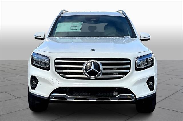 new 2025 Mercedes-Benz GLB 250 car, priced at $47,145