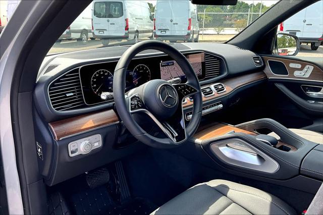 new 2025 Mercedes-Benz GLE 350 car, priced at $69,715