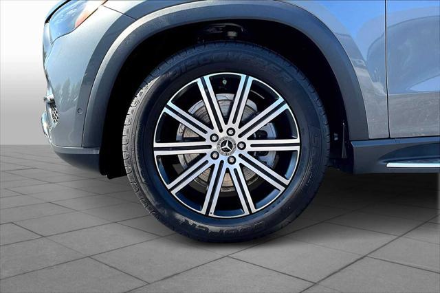 used 2025 Mercedes-Benz GLE 350 car, priced at $59,998