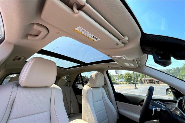 used 2025 Mercedes-Benz GLE 350 car, priced at $59,998