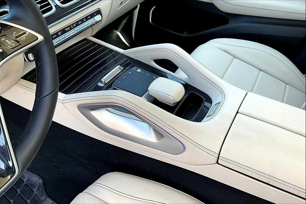 used 2025 Mercedes-Benz GLE 350 car, priced at $61,698