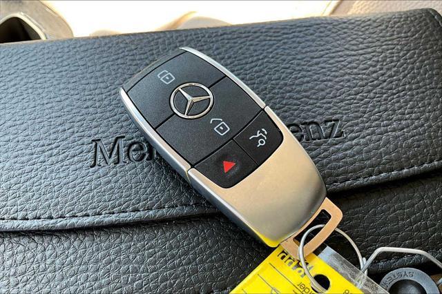 used 2025 Mercedes-Benz GLE 350 car, priced at $59,998