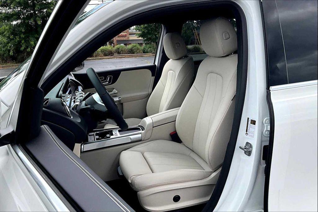 used 2025 Mercedes-Benz GLB 250 car, priced at $48,777