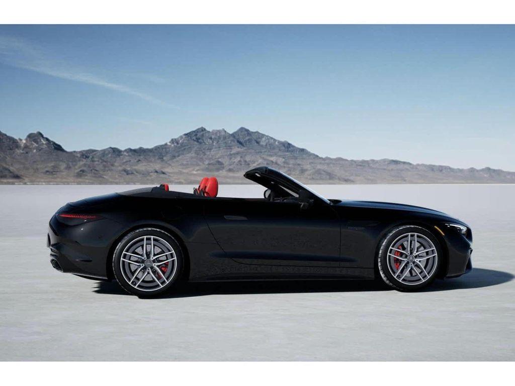 new 2025 Mercedes-Benz AMG SL 55 car, priced at $154,920