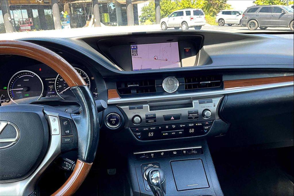used 2013 Lexus ES 300h car, priced at $16,498