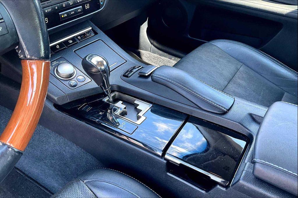 used 2013 Lexus ES 300h car, priced at $16,498