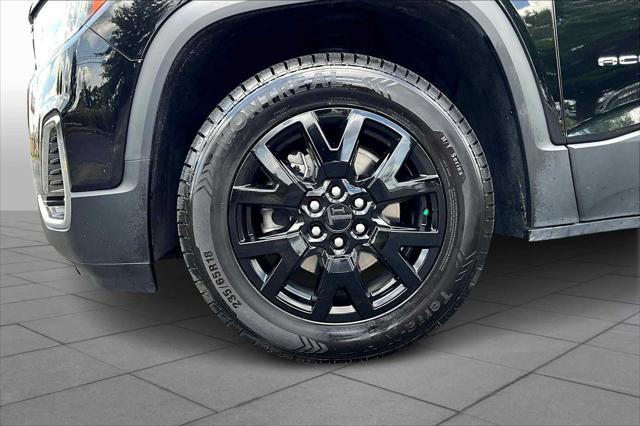 used 2023 GMC Acadia car, priced at $27,998