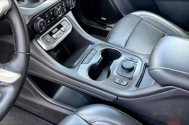 used 2023 GMC Acadia car, priced at $27,998