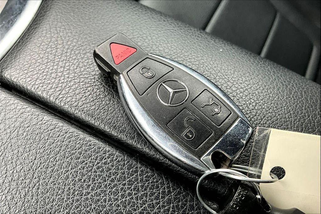 used 2019 Mercedes-Benz GLC 300 car, priced at $22,298