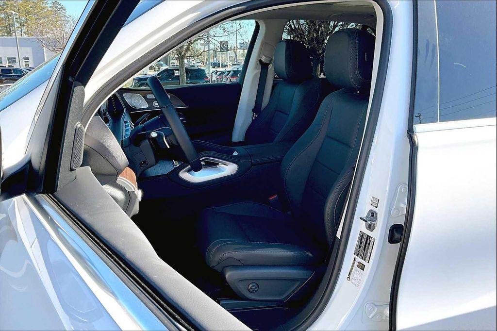 used 2025 Mercedes-Benz GLE 350 car, priced at $58,777