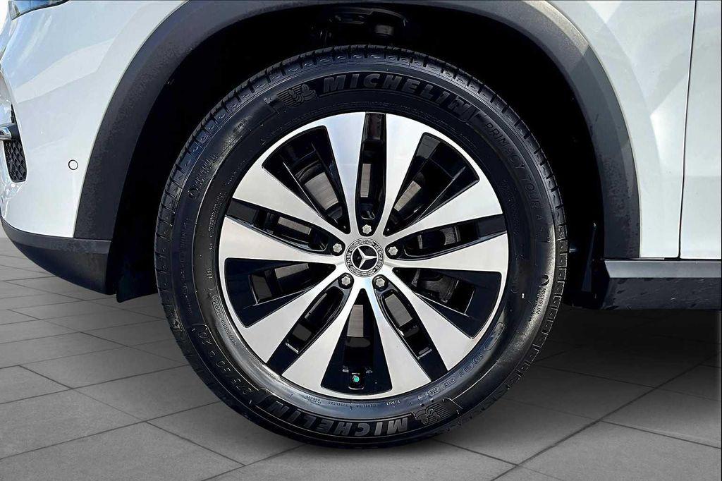 used 2025 Mercedes-Benz GLE 350 car, priced at $64,998