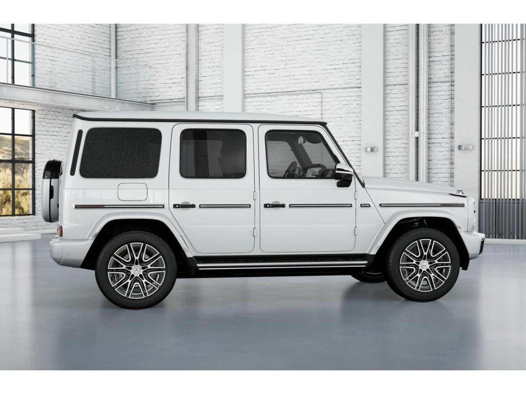 new 2025 Mercedes-Benz G-Class car, priced at $178,100