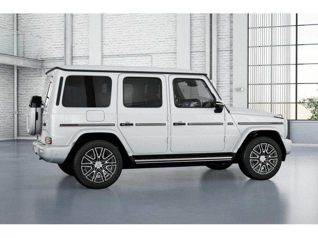 new 2025 Mercedes-Benz G-Class car, priced at $178,100