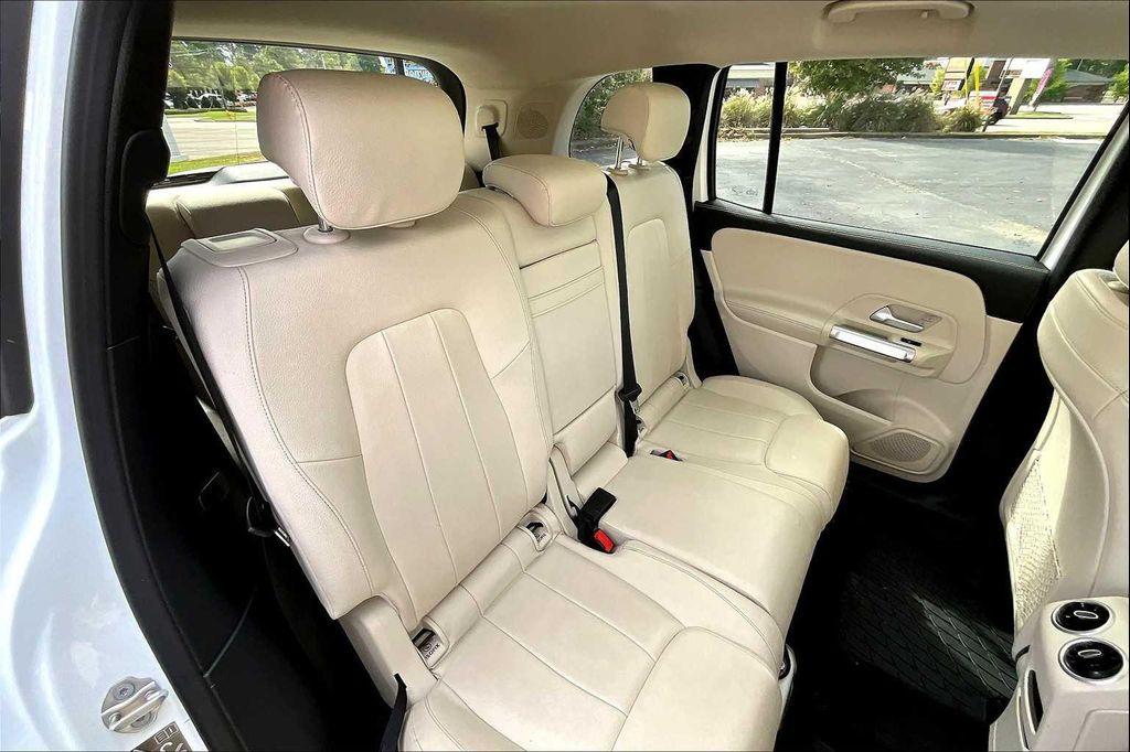 used 2021 Mercedes-Benz GLB 250 car, priced at $27,198
