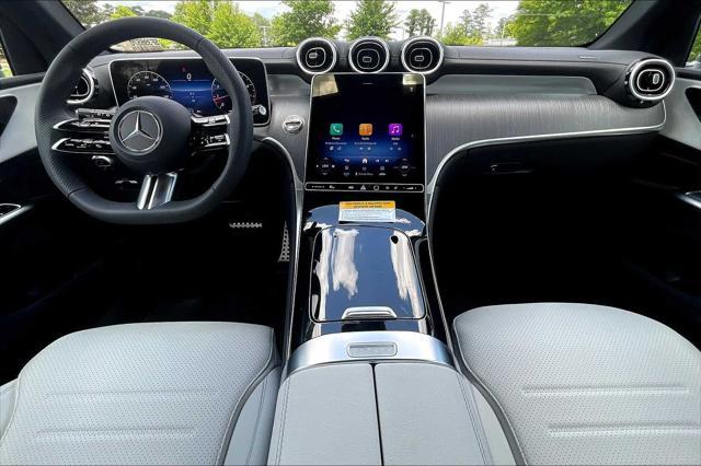 new 2025 Mercedes-Benz GLC 300 car, priced at $55,445