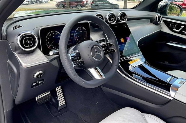 new 2025 Mercedes-Benz GLC 300 car, priced at $55,445