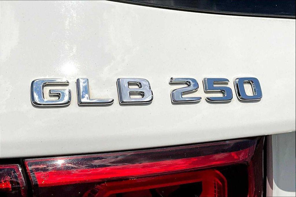 used 2022 Mercedes-Benz GLB 250 car, priced at $28,598