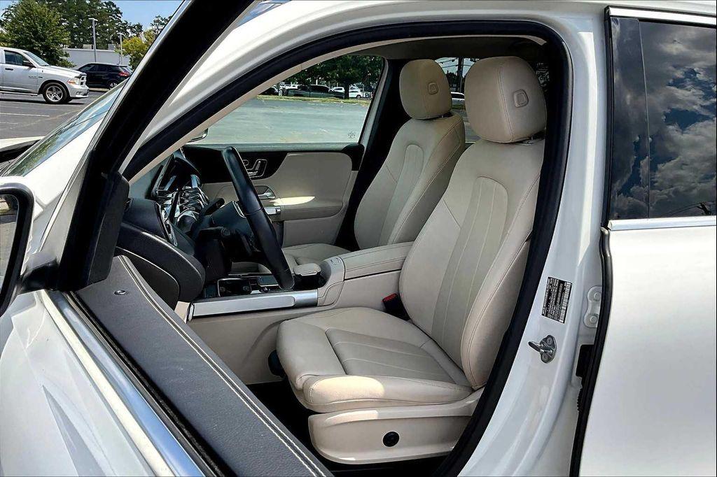used 2022 Mercedes-Benz GLB 250 car, priced at $28,598