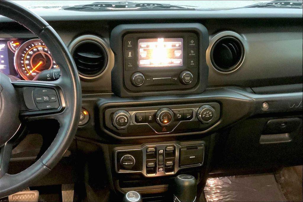 used 2020 Jeep Wrangler Unlimited car, priced at $29,298