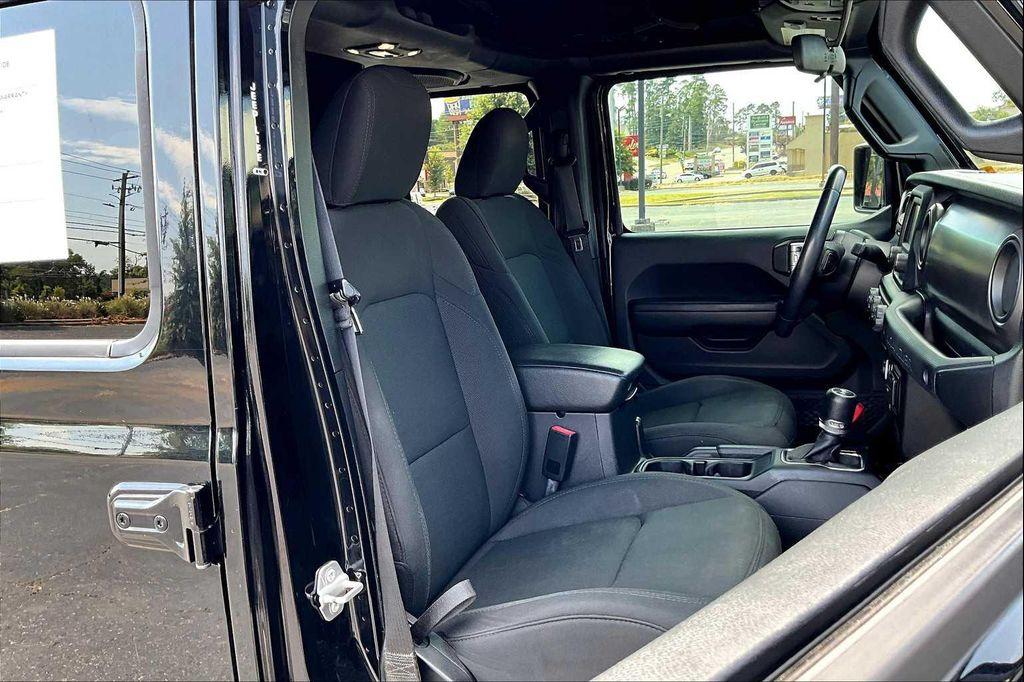 used 2020 Jeep Wrangler Unlimited car, priced at $28,998