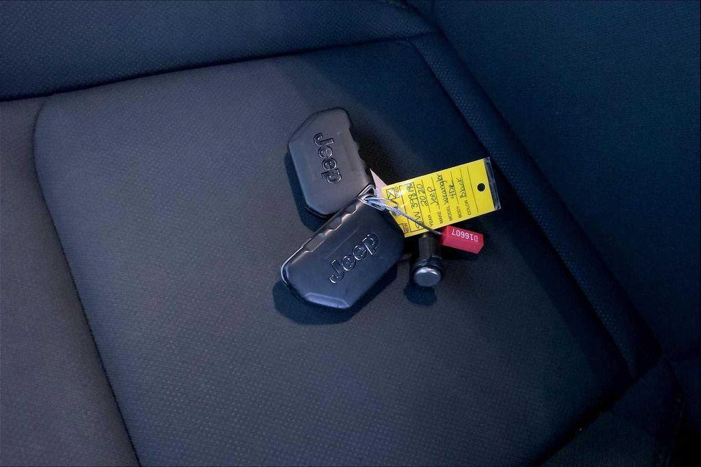 used 2020 Jeep Wrangler Unlimited car, priced at $29,298