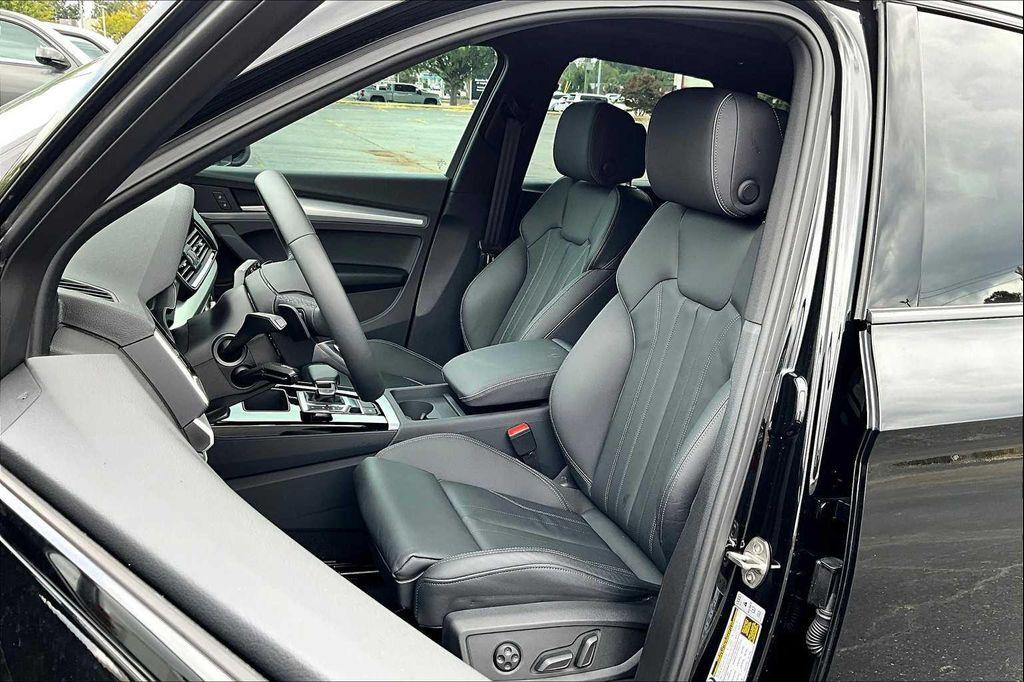 used 2024 Audi Q5 car, priced at $38,998