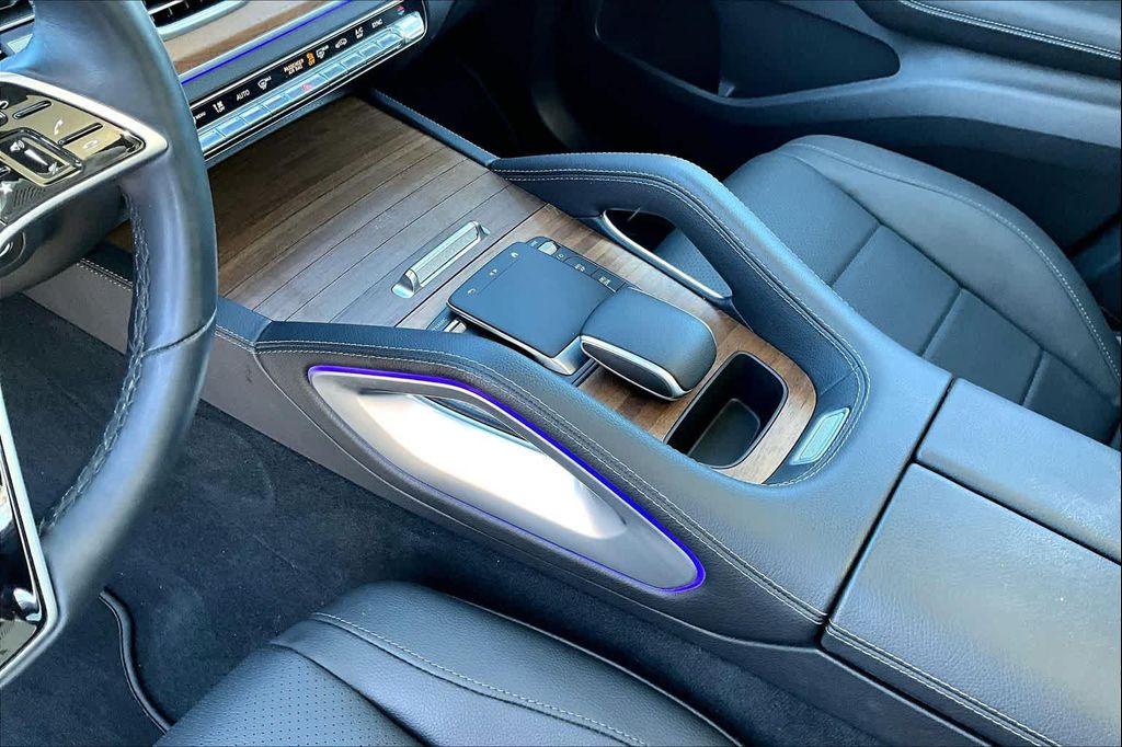 used 2024 Mercedes-Benz GLE 450 car, priced at $68,598