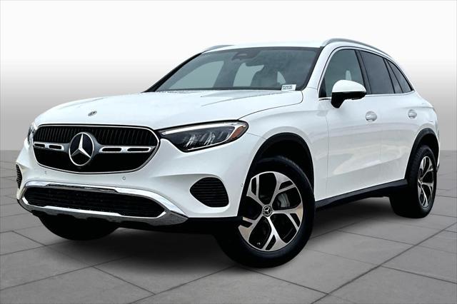 new 2025 Mercedes-Benz GLC 350e car, priced at $61,400