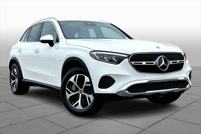 new 2025 Mercedes-Benz GLC 350e car, priced at $61,400