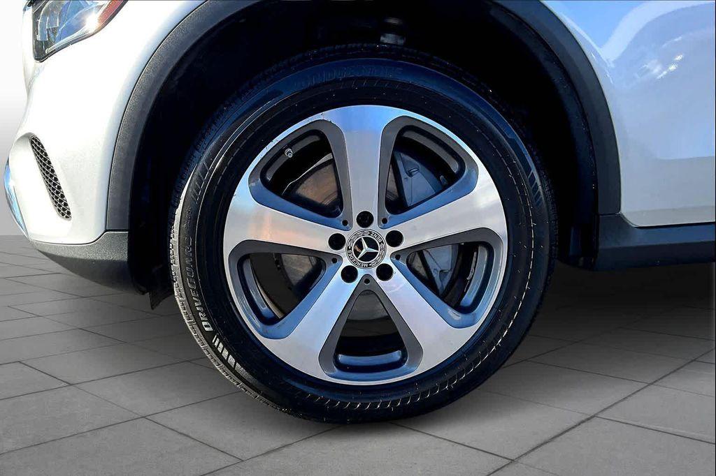 used 2020 Mercedes-Benz GLC 300 car, priced at $25,398