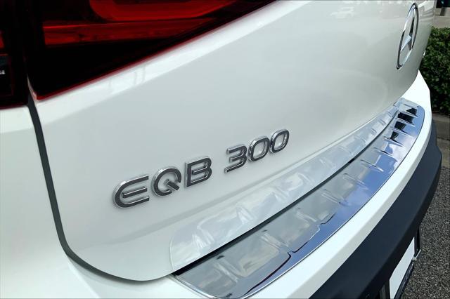 new 2023 Mercedes-Benz EQB 300 car, priced at $61,275