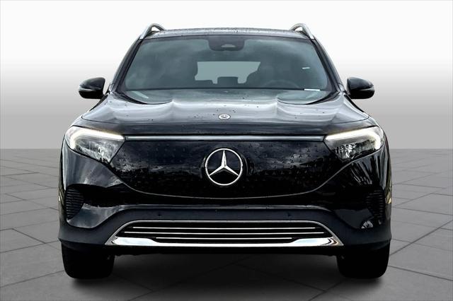 new 2024 Mercedes-Benz EQB 300 car, priced at $61,075