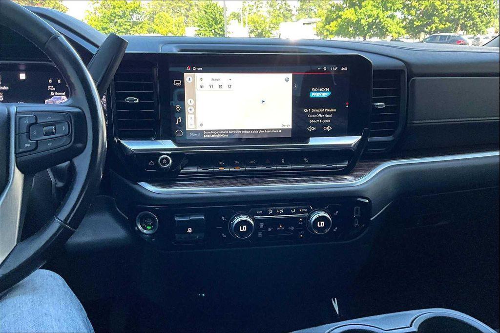 used 2022 GMC Sierra 1500 car, priced at $39,098