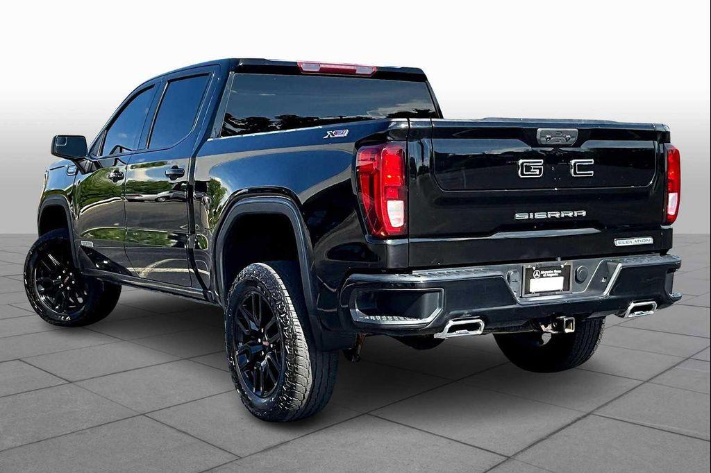 used 2022 GMC Sierra 1500 car, priced at $39,098