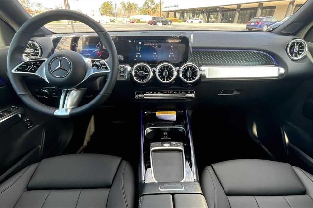 new 2025 Mercedes-Benz GLB 250 car, priced at $50,195