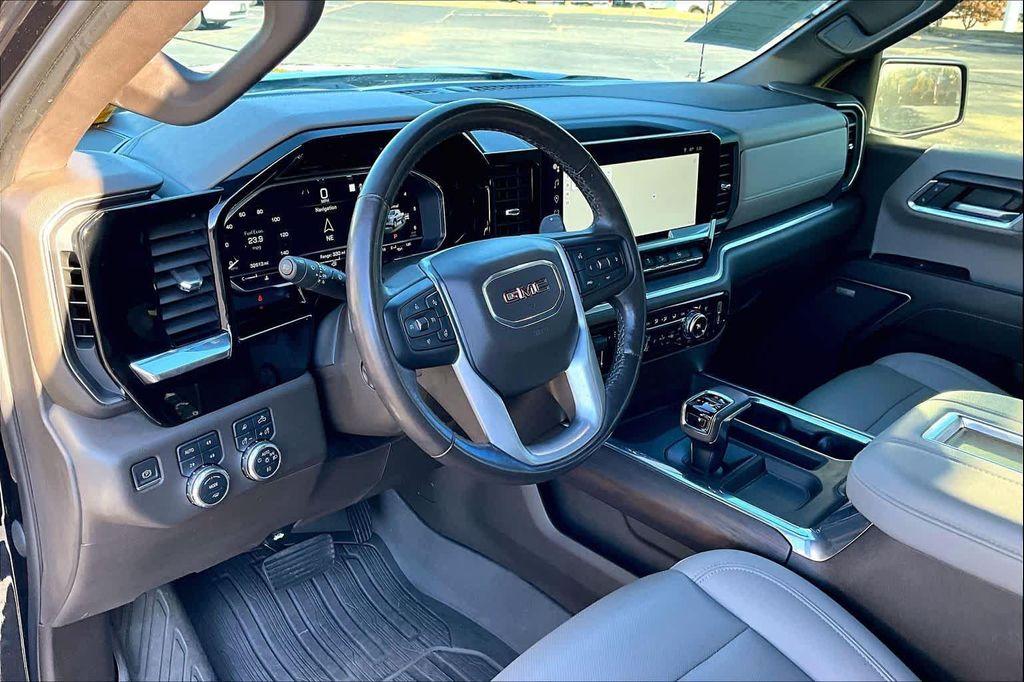 used 2022 GMC Sierra 1500 car, priced at $47,298