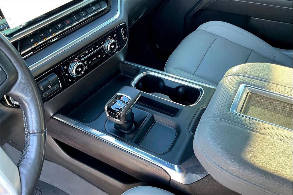 used 2022 GMC Sierra 1500 car, priced at $47,298