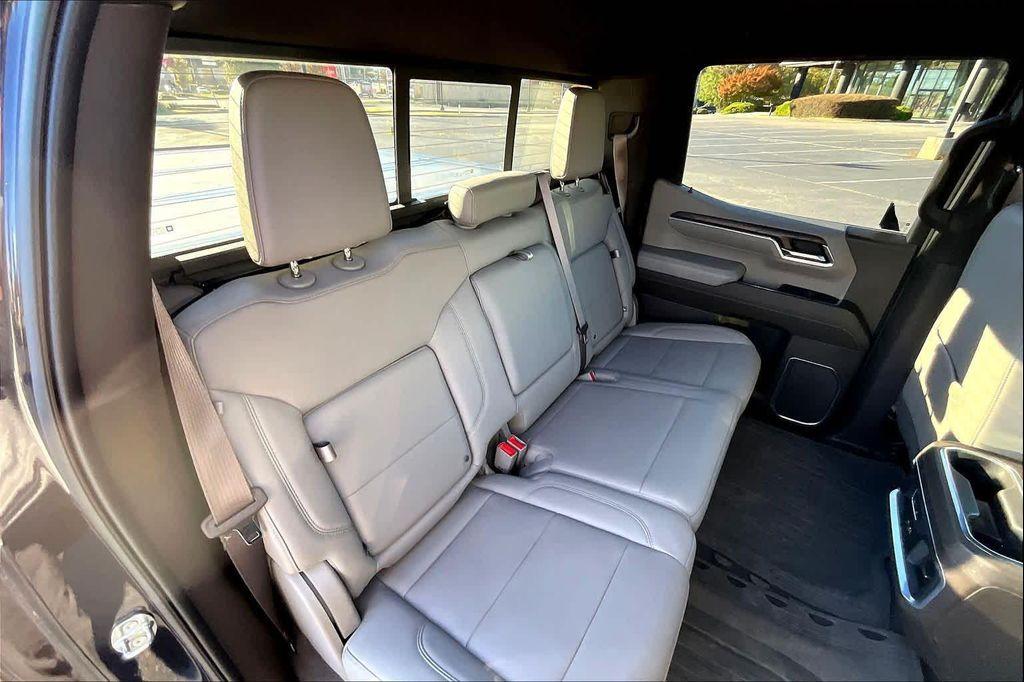 used 2022 GMC Sierra 1500 car, priced at $47,298