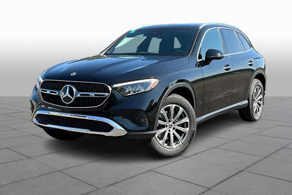 new 2024 Mercedes-Benz GLC 300 car, priced at $52,865