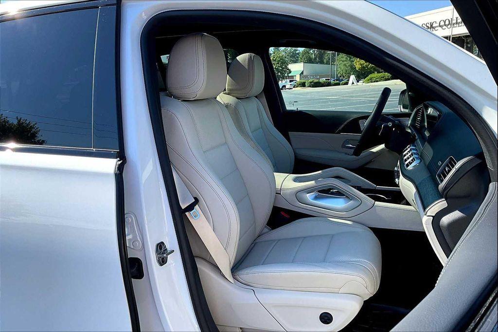 used 2026 Mercedes-Benz GLE 350 car, priced at $71,998