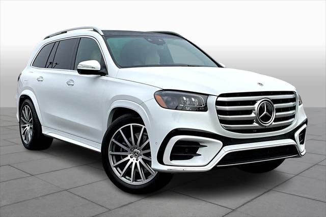 new 2025 Mercedes-Benz GLS 450 car, priced at $105,725