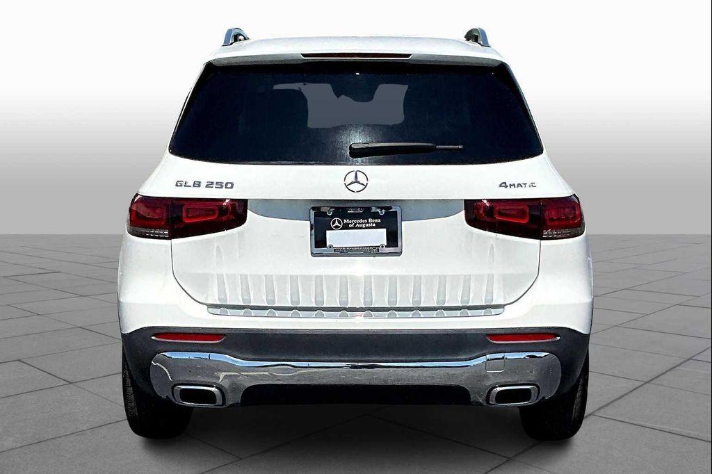 used 2025 Mercedes-Benz GLA 250 car, priced at $46,298
