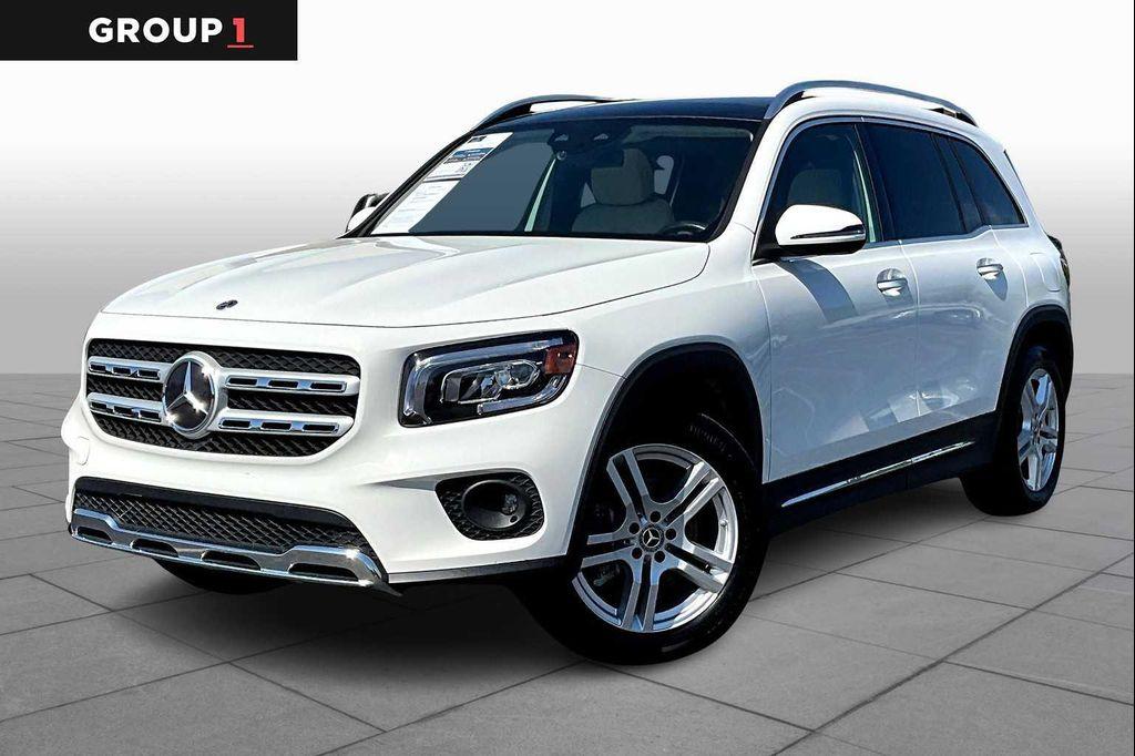 used 2025 Mercedes-Benz GLA 250 car, priced at $46,298