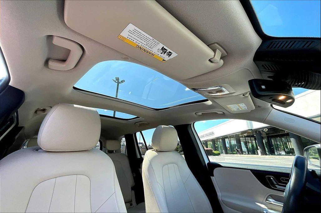 used 2025 Mercedes-Benz GLA 250 car, priced at $46,298