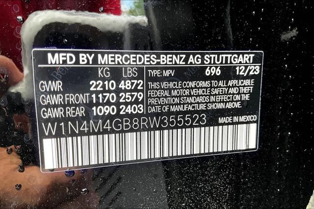 new 2024 Mercedes-Benz GLB 250 car, priced at $51,815