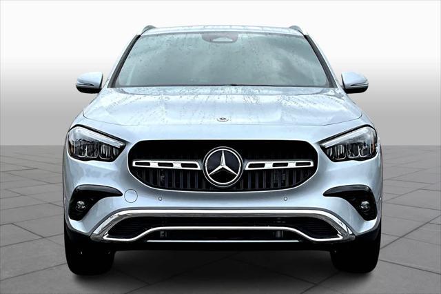 new 2025 Mercedes-Benz GLA 250 car, priced at $45,095