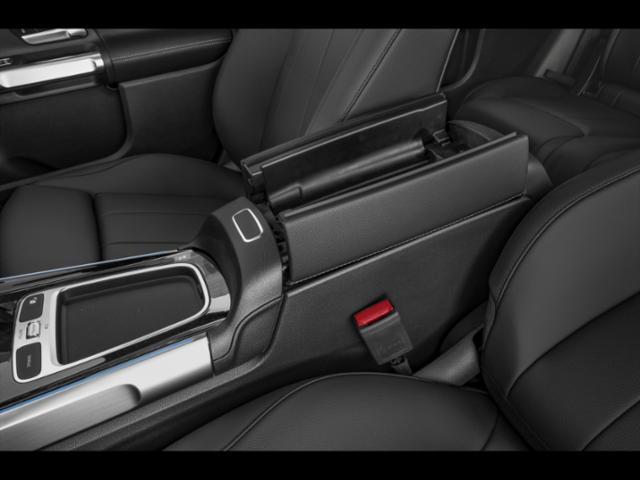 new 2025 Mercedes-Benz GLB 250 car, priced at $48,670