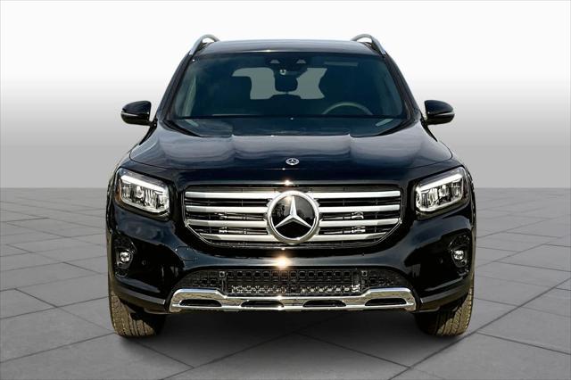 new 2024 Mercedes-Benz GLB 250 car, priced at $53,215